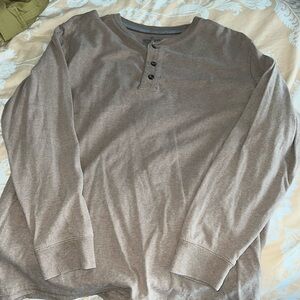 Outdoor life men’s size L Henley, long sleeve very soft